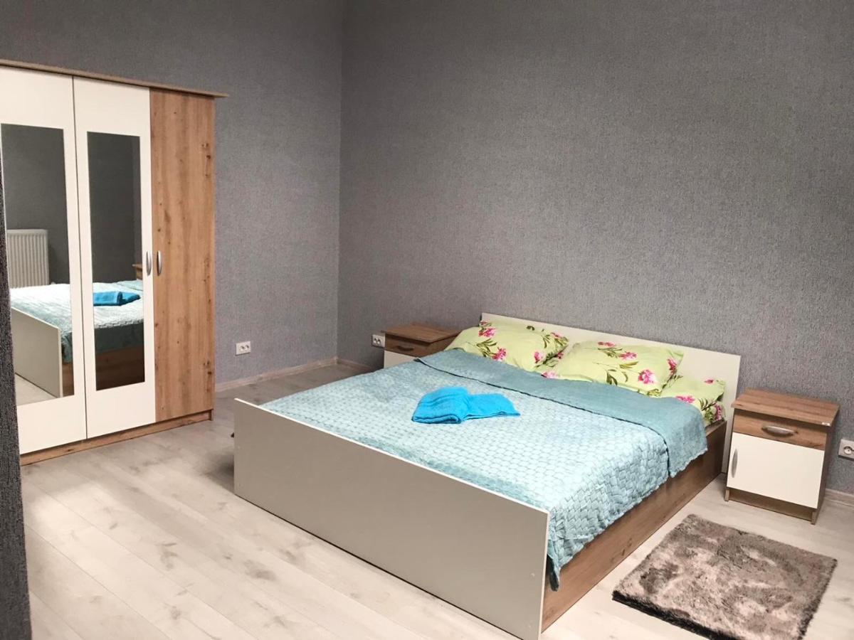 Катерина Hotell Chynadiyovo Exteriör bild